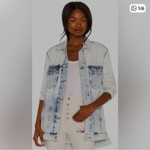 Free People long & lean distressed denim trucker jacket Sz L